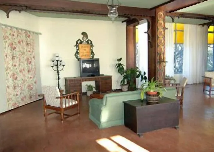 Hotel Meson De Sancho 3*